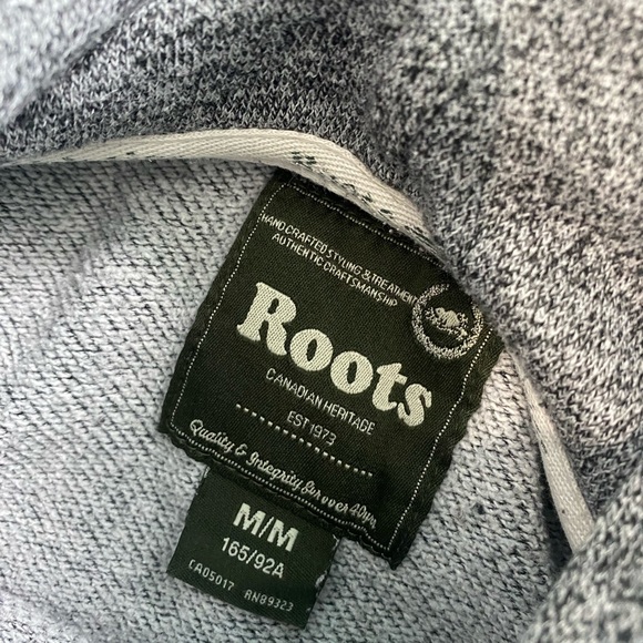 GIRLS ROOTS HOODIES SIZE M(10/12) - Picture 3 of 3